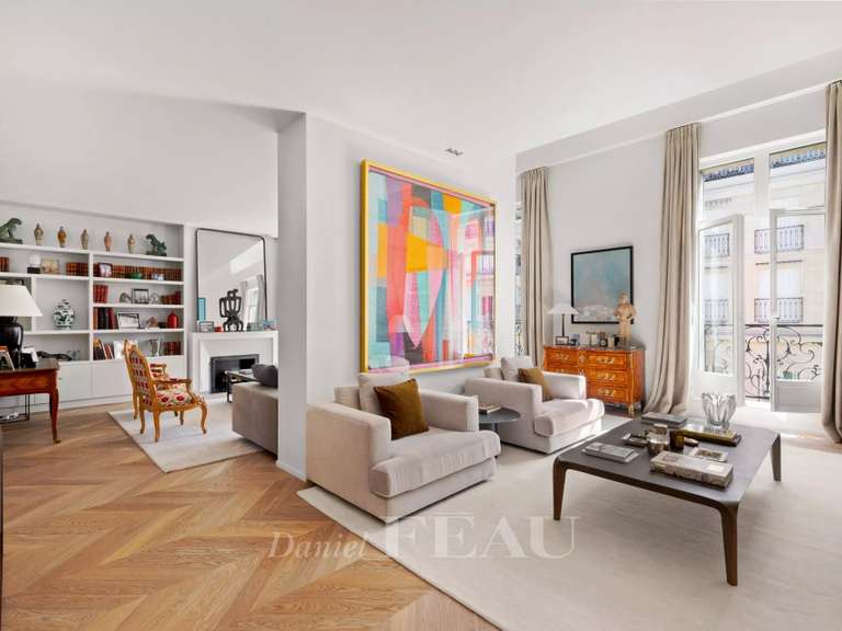 Appartement Paris 8e - 2 chambres - 191m²