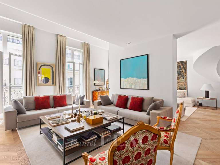 Appartement Paris 8e - 2 chambres - 191m²