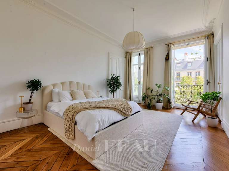 Apartment Paris 8e - 2 bedrooms - 239m²