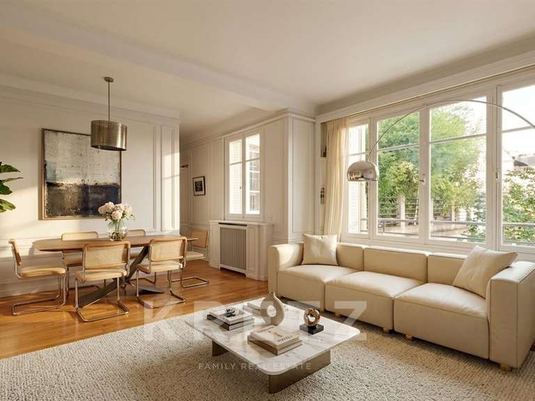 Appartement Paris 8e - 85m²