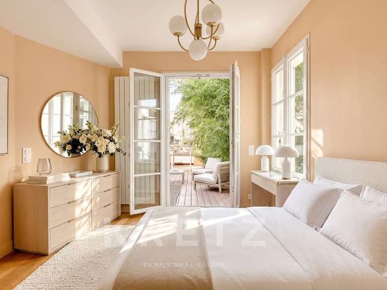 Appartement Paris 8e - 85m²