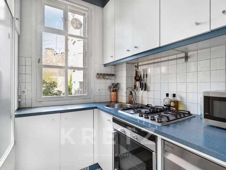 Appartement Paris 8e - 85m²