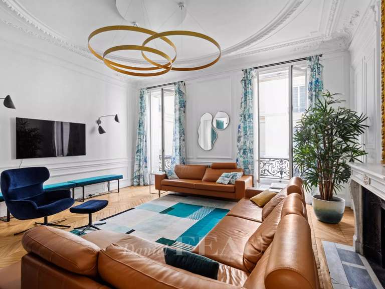 Appartement Paris 8e - 3 chambres - 172m²