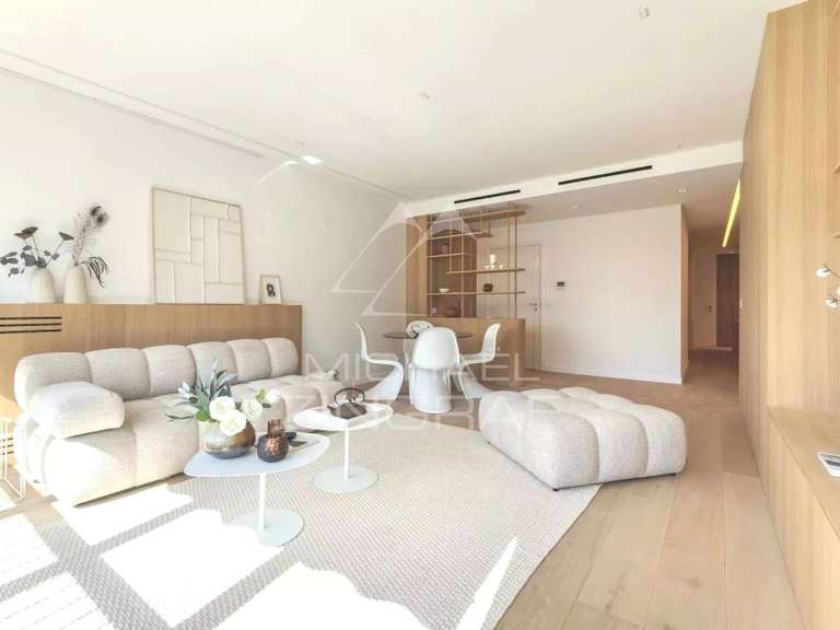 Appartement Paris 8e - 1 chambre - 80m²