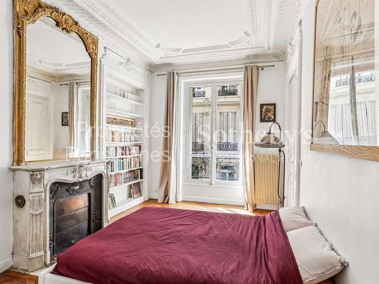 Appartement Paris 8e - 2 chambres - 91m²