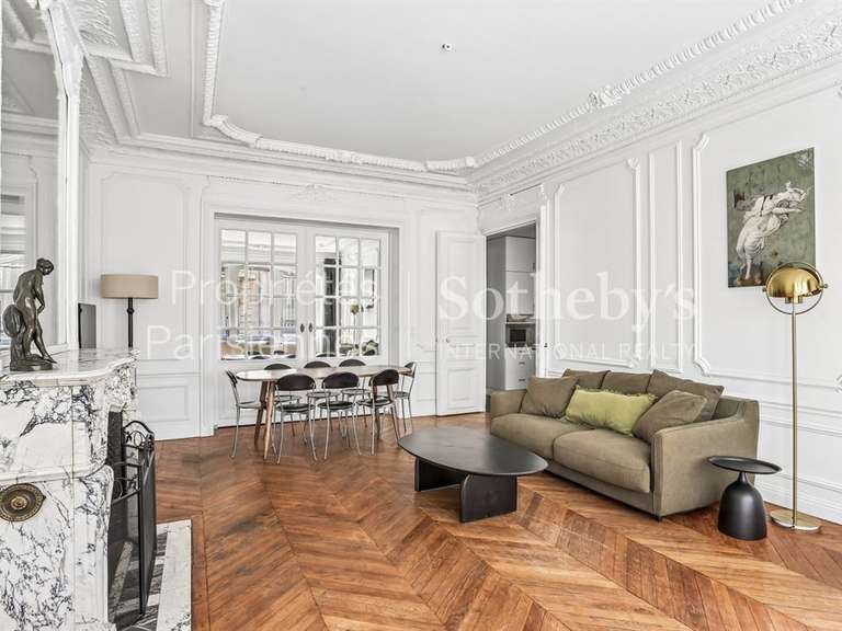 Appartement Paris 8e - 2 chambres - 91m²