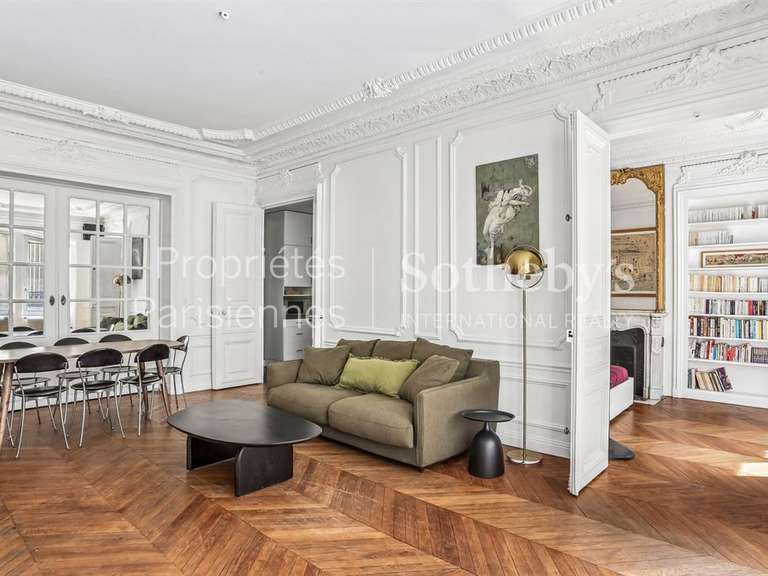 Appartement Paris 8e - 2 chambres - 91m²