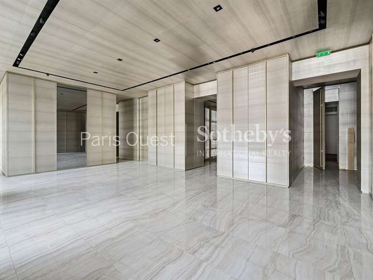 Appartement Paris 8e - 4 chambres - 265m²
