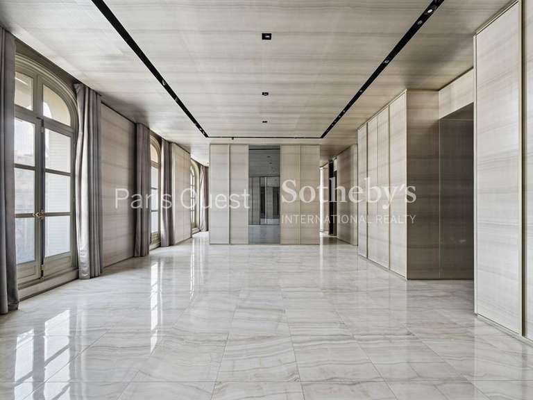 Appartement Paris 8e - 4 chambres - 265m²
