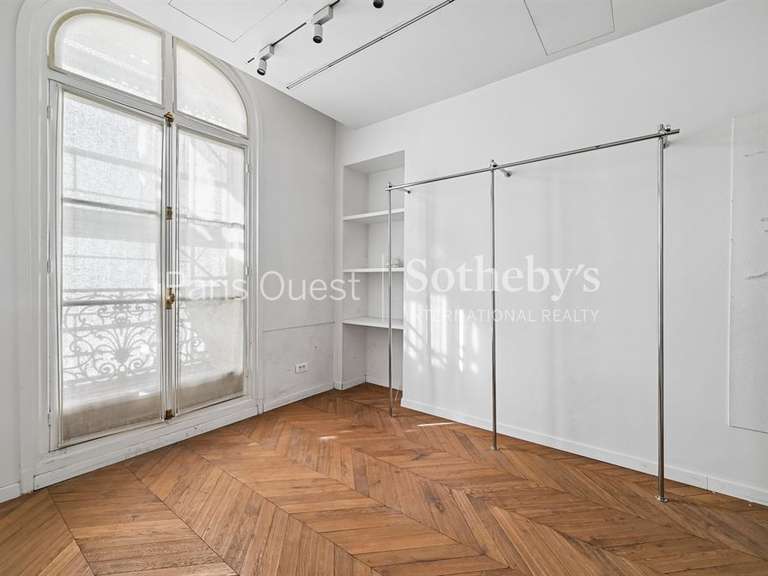 Appartement Paris 8e - 4 chambres - 265m²