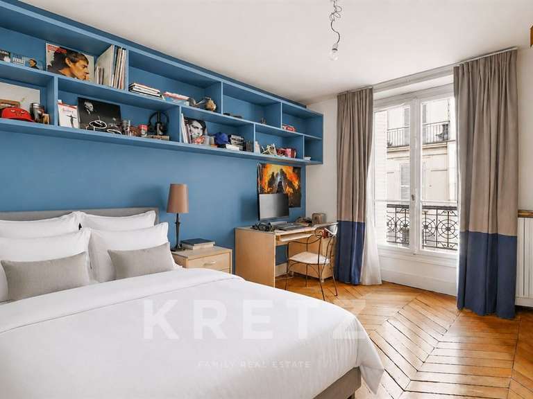 Appartement Paris 8e - 4 chambres - 182m²