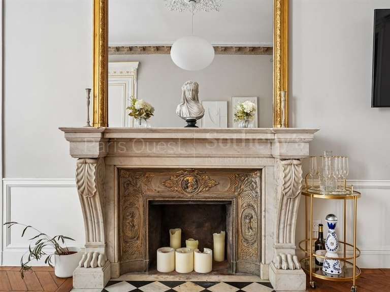 Appartement Paris 8e - 4 chambres - 181m²