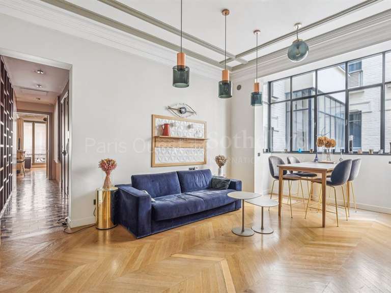 Appartement Paris 8e - 2 chambres - 70m²