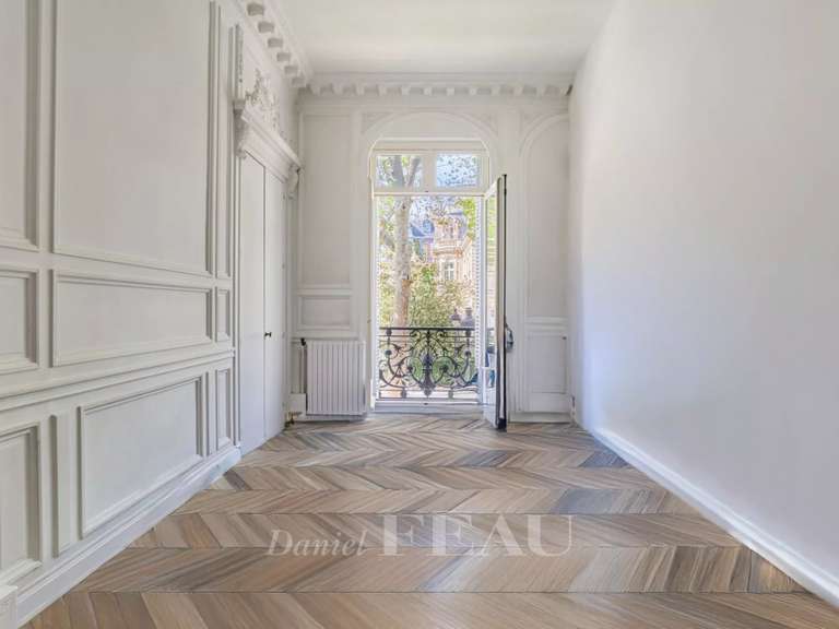 Appartement Paris 8e - 6 chambres - 365m²