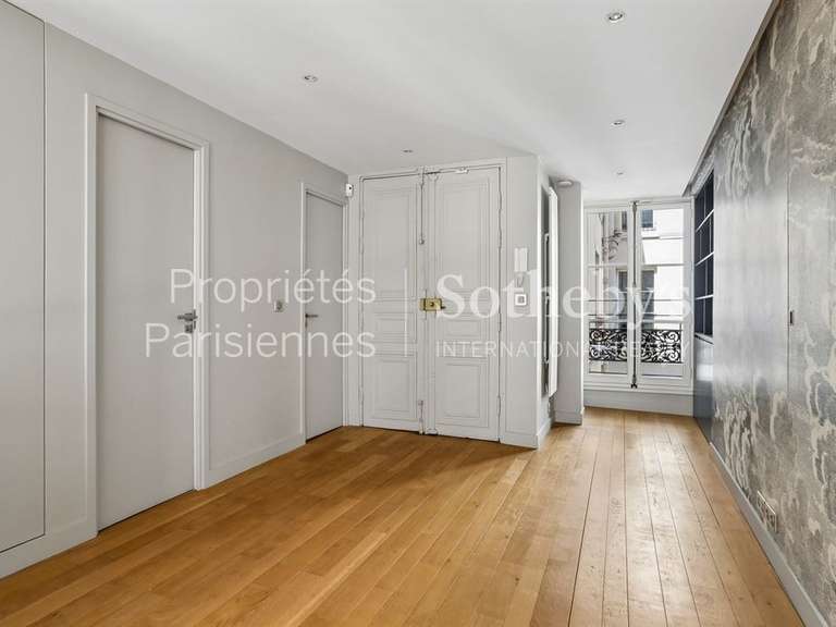 Appartement Paris 8e - 3 chambres - 150m²