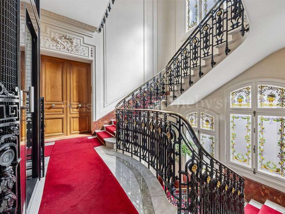 Apartment Paris 8e