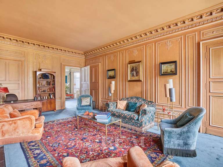 Appartement Paris 8e - 3 chambres - 151m²