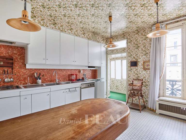 Appartement Paris 8e - 3 chambres - 151m²