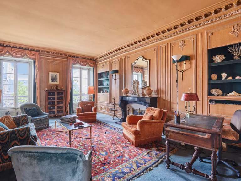 Appartement Paris 8e - 3 chambres - 151m²