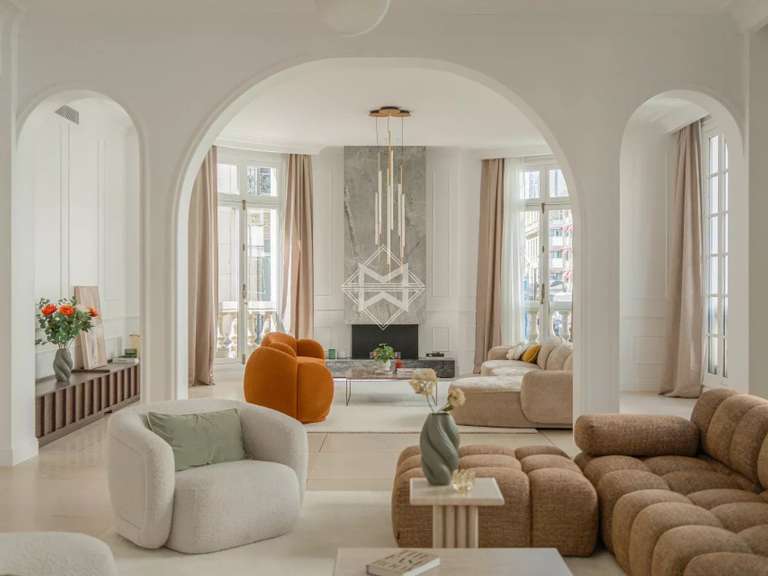 Appartement Paris 8e - 4 chambres - 317m²