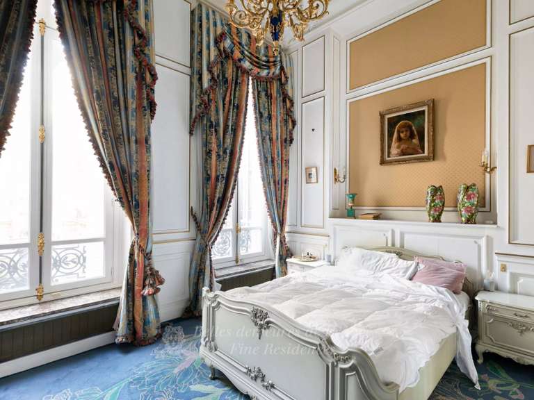 Appartement Paris 8e - 3 chambres - 309m²