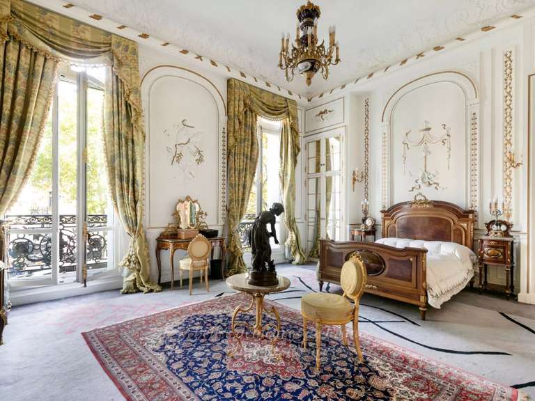 Appartement Paris 8e - 3 chambres - 309m²