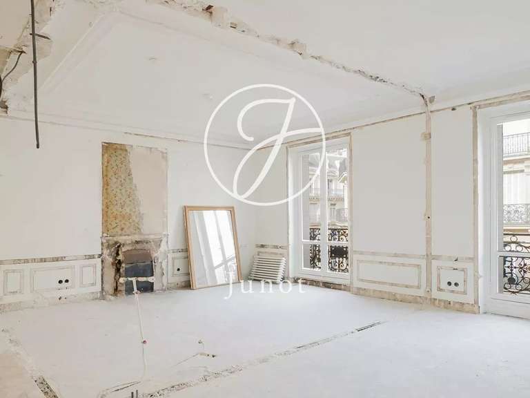 Appartement Paris 8e - 2 chambres - 125m²