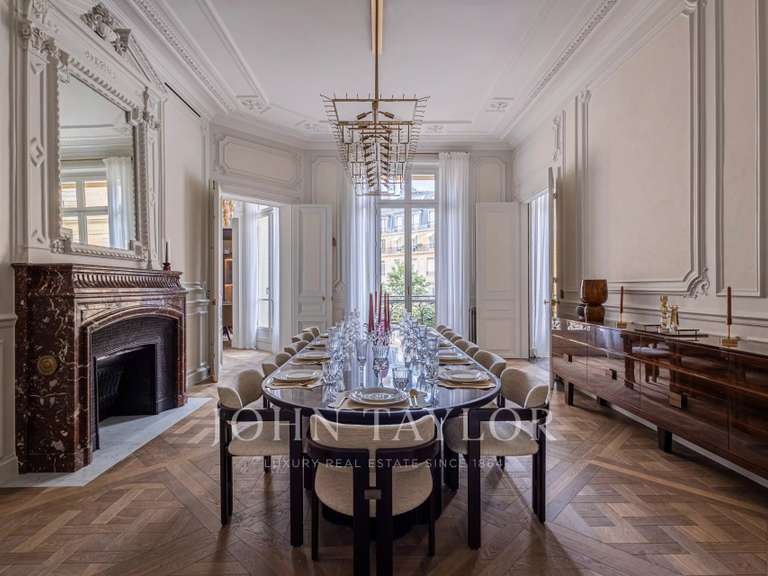 Appartement Paris 8e - 5 chambres - 372m²