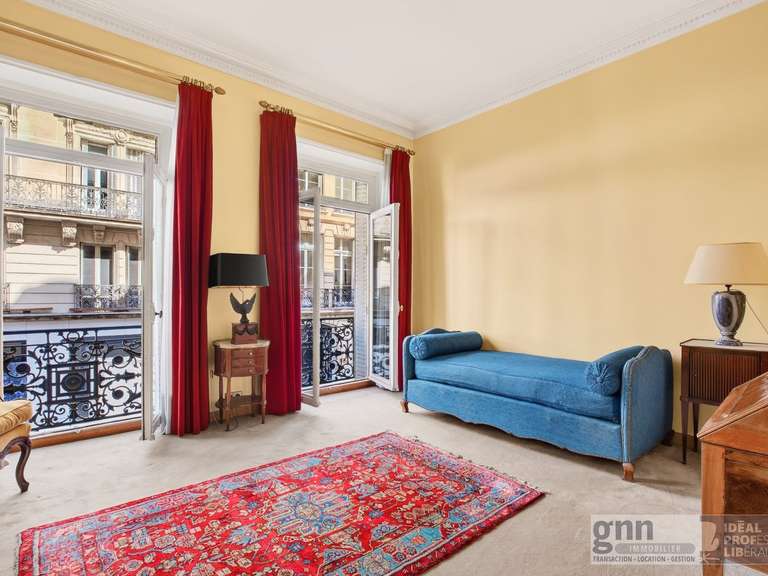 Appartement Paris 8e - 2 chambres - 149m²