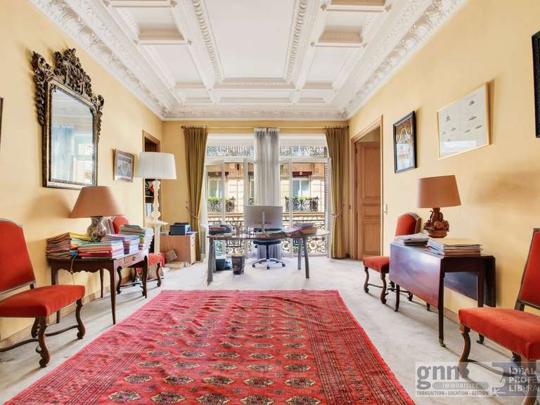 Appartement Paris 8e - 2 chambres - 149m²