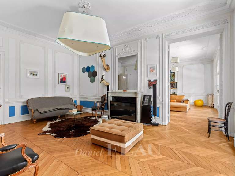 Appartement Paris 8e - 3 chambres - 190m²