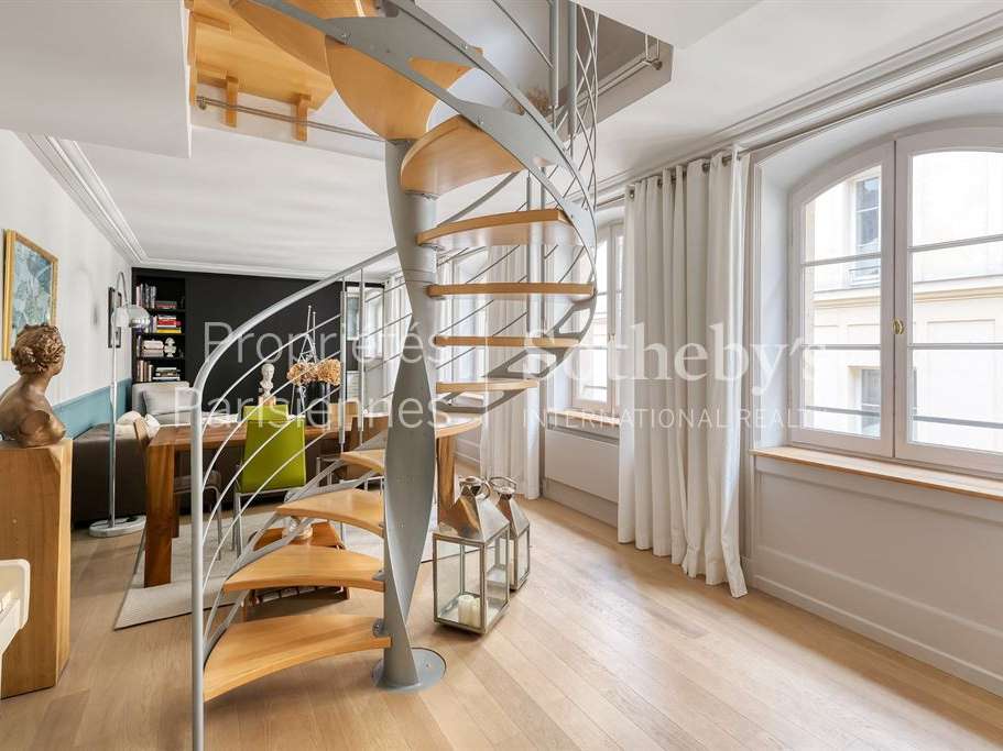 Apartment Paris 8e
