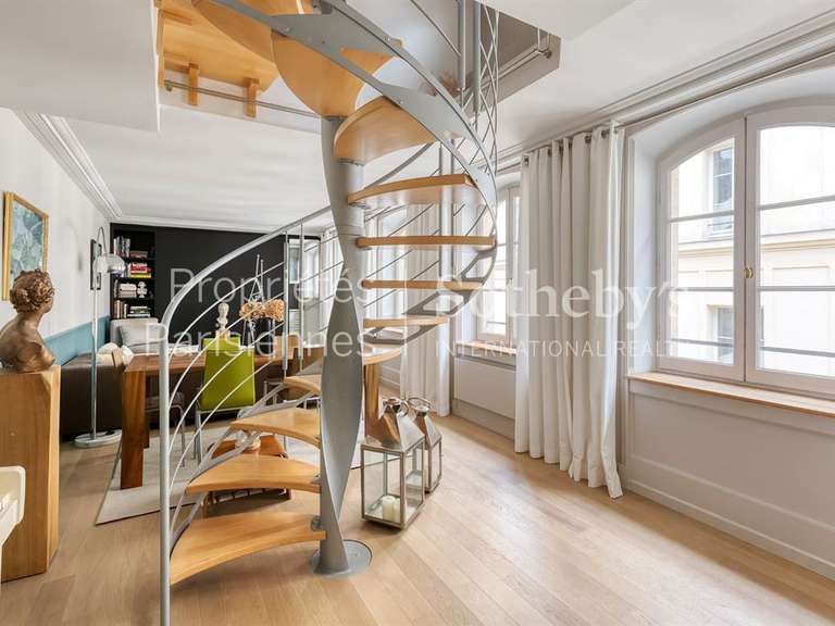 Apartment Paris 8e - 2 bedrooms - 100m²