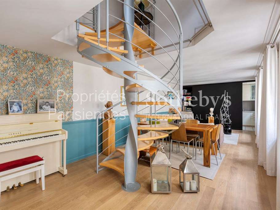 Apartment Paris 8e
