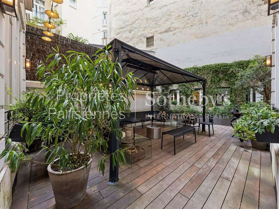 Apartment Paris 8e