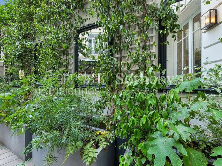 Apartment Paris 8e - 3 bedrooms - 154m²