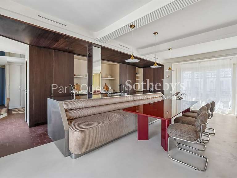 Appartement Paris 8e - 3 chambres - 155m²