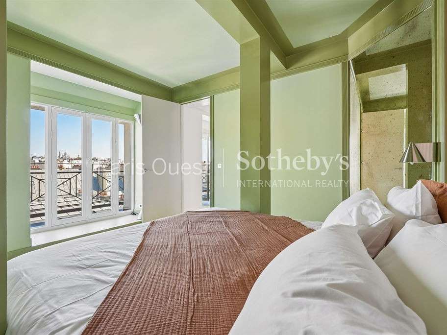Apartment Paris 8e