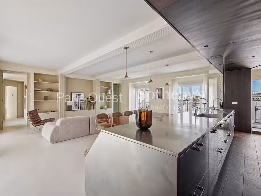 Apartment Paris 8e
