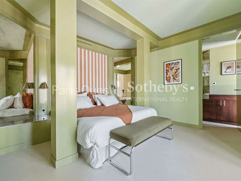 Appartement Paris 8e - 3 chambres - 155m²