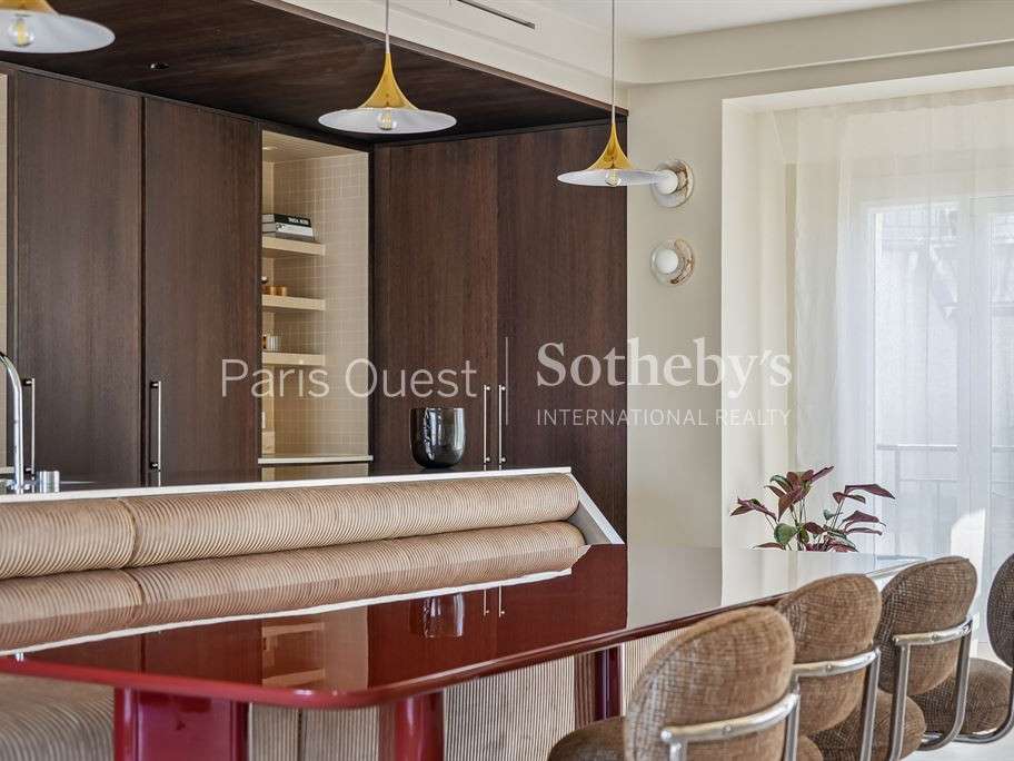 Apartment Paris 8e