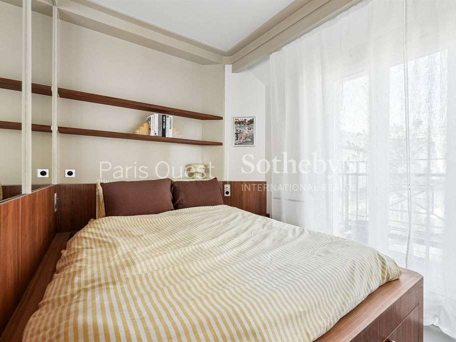 Apartment Paris 8e