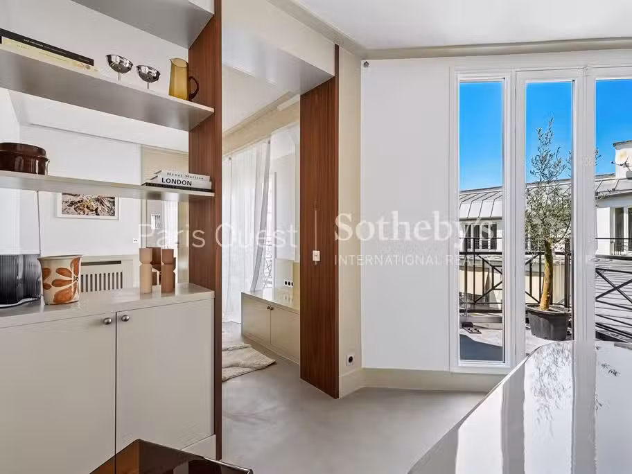 Apartment Paris 8e
