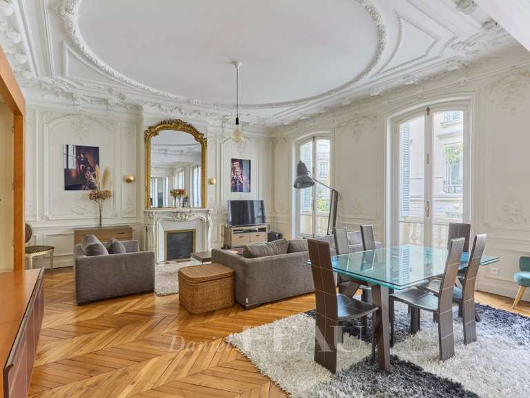 Appartement Paris 8e - 3 chambres - 160m²