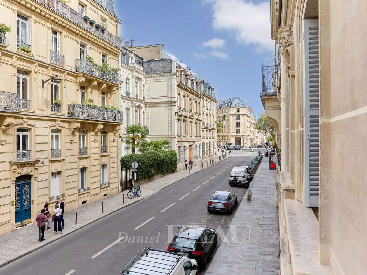 Apartment Paris 8e