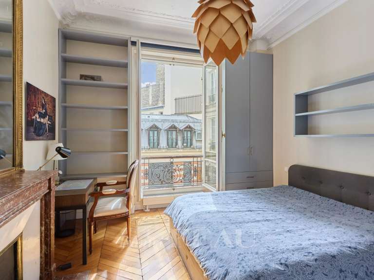 Appartement Paris 8e - 3 chambres - 160m²