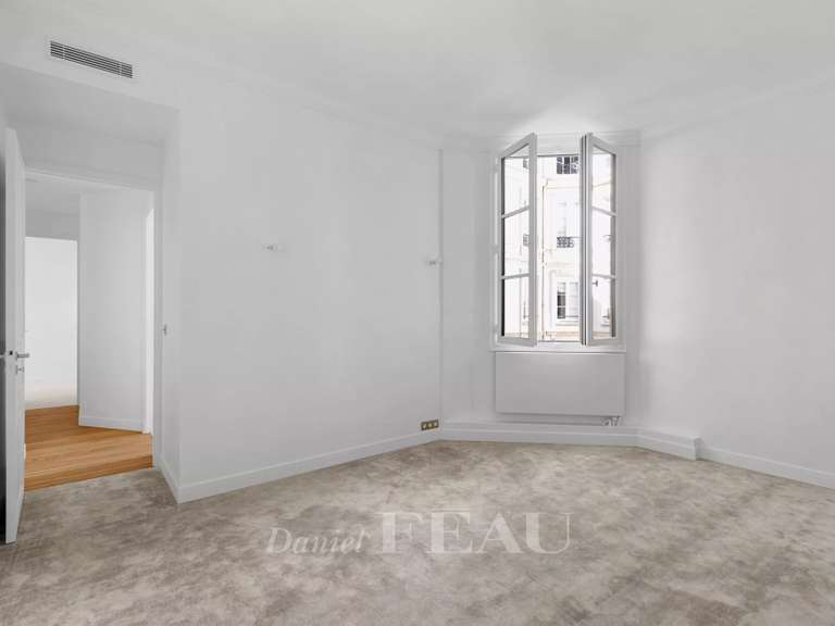 Appartement Paris 8e - 3 chambres - 156m²