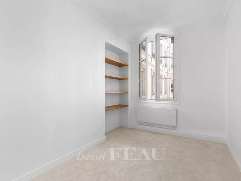 Appartement Paris 8e - 3 chambres - 156m²