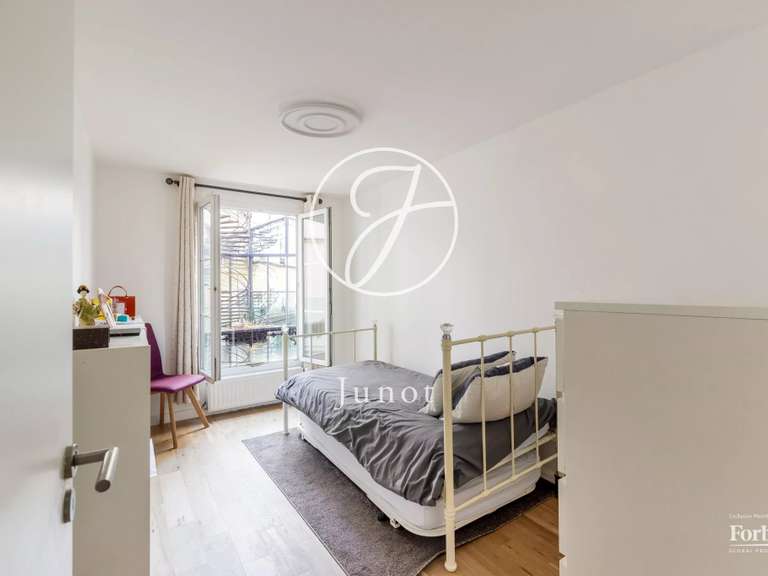 Appartement Paris 8e - 4 chambres - 93m²