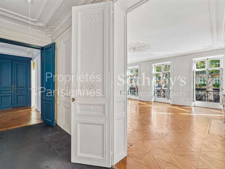 Appartement Paris 8e - 251m²